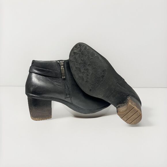 Dansko Perry Black Waterproof Leather Ankle Boots Women's 7.5 - 8 / EU38 Booties - Picture 9 of 10